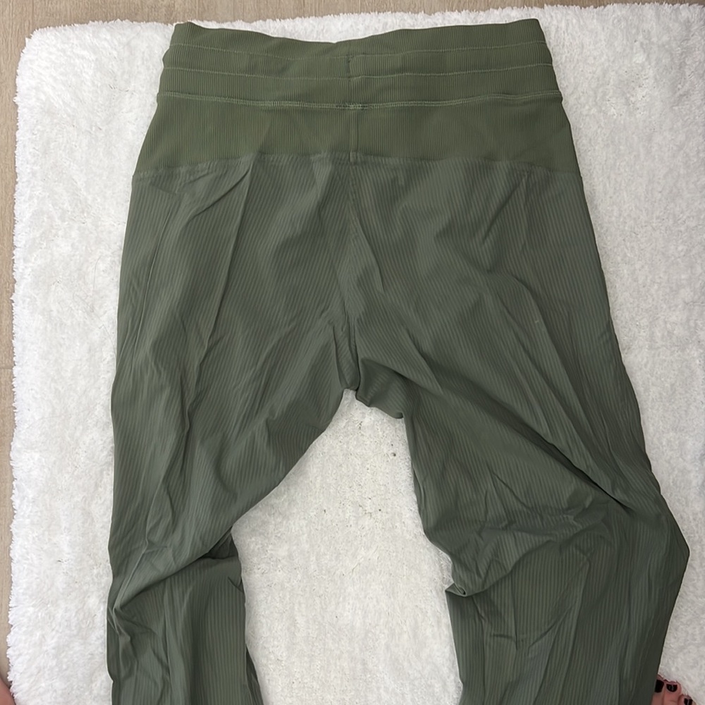 Lulu lemon dance studio mid rise joggers - Picture 3 of 3